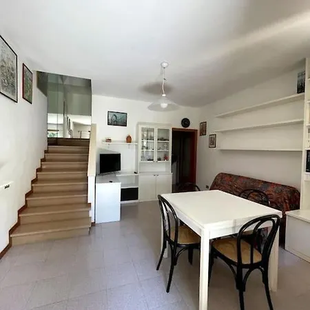 Casa Quadrifoglio A Cecina Mare Holiday home