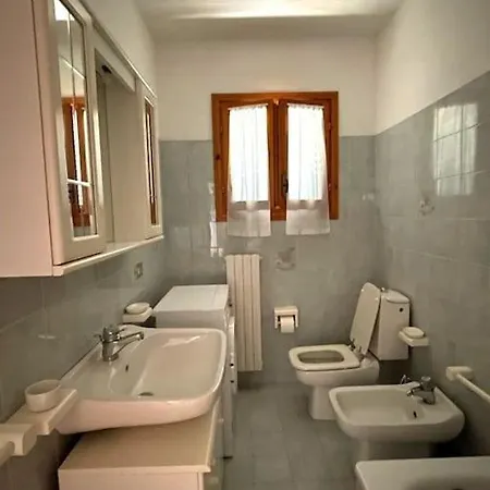 Casa Quadrifoglio A Cecina Mare Holiday home Marina di Cecina