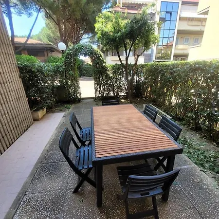 Casa Quadrifoglio A Cecina Mare Holiday home *